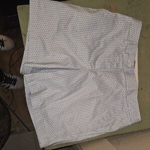 Chic Brooks Brothers Light Blue Patterned Shorts